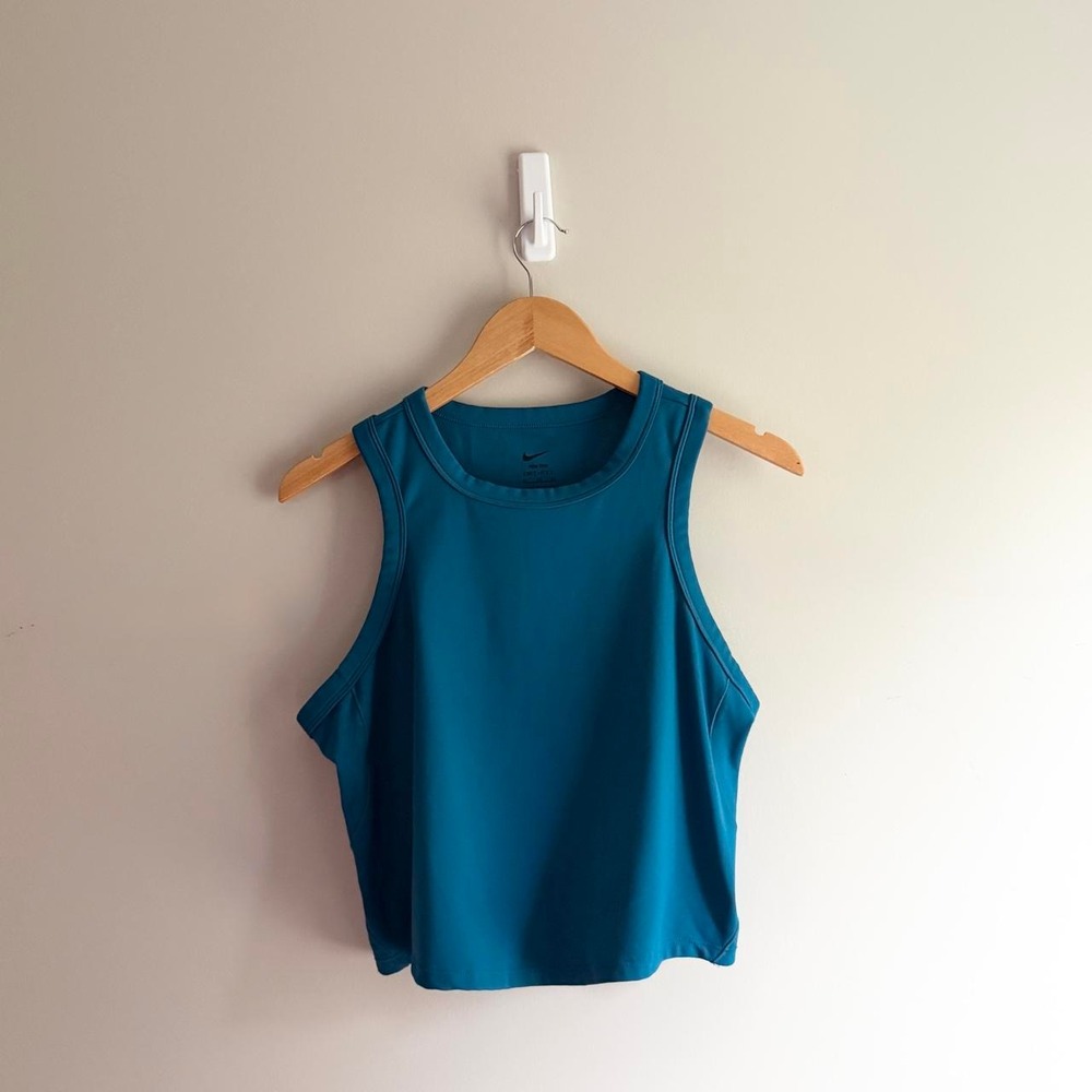 Nike One Dri-FIT cropped workout tank in bright teal blue. Size XL.